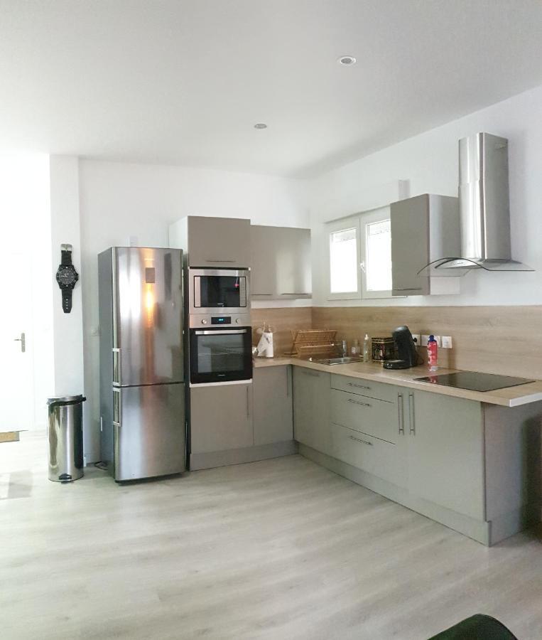 Appartement Hyper-Centre Epernay Avec Sauna Et Parking Prive Ngoại thất bức ảnh